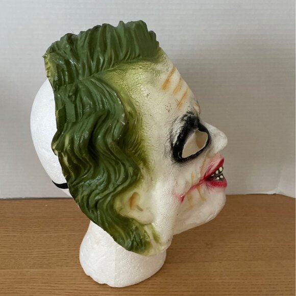 Rubies The Dark Knight Heath Ledger Joker Halloween Mask w Elastic Strap Batman - Picture 4 of 5